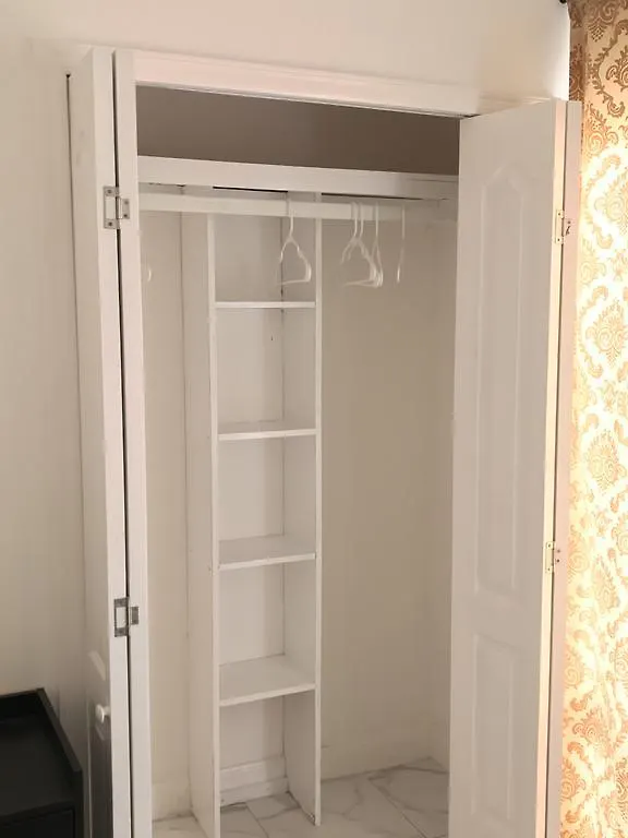 Little Bay Townhomes - Villa Nirvana 内格里尔
