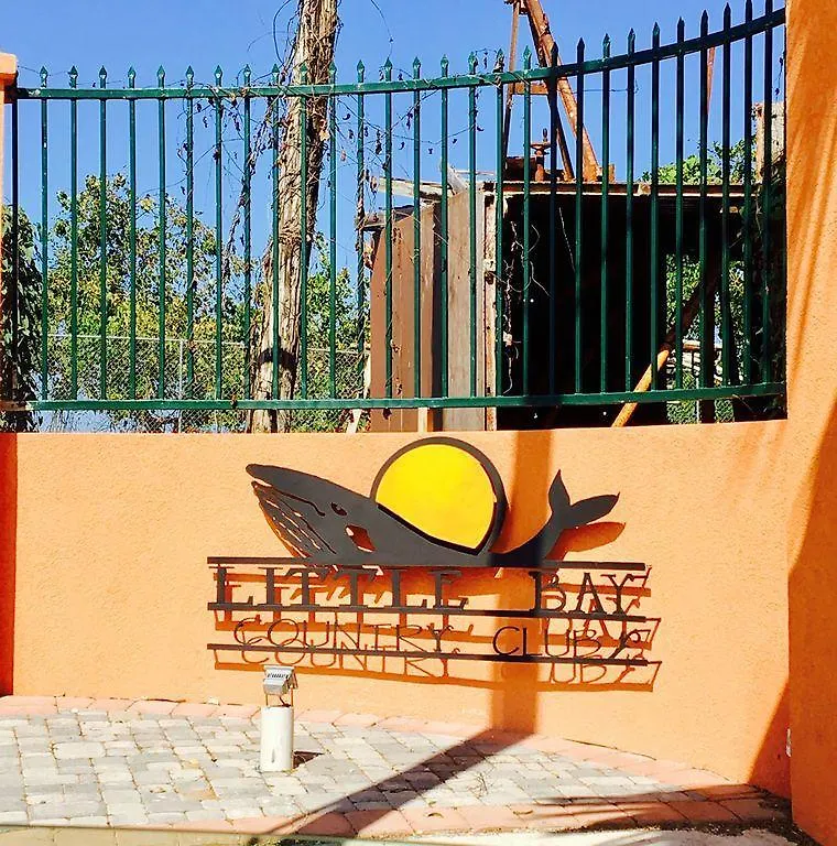 Little Bay Townhomes - Villa Nirvana 内格里尔